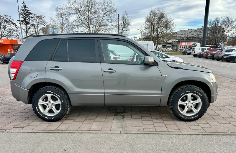 Suzuki Grand vitara, снимка 4 - Автомобили и джипове - 53572128
