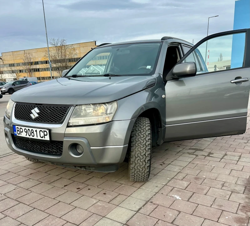 Suzuki Grand vitara, снимка 8 - Автомобили и джипове - 53572128