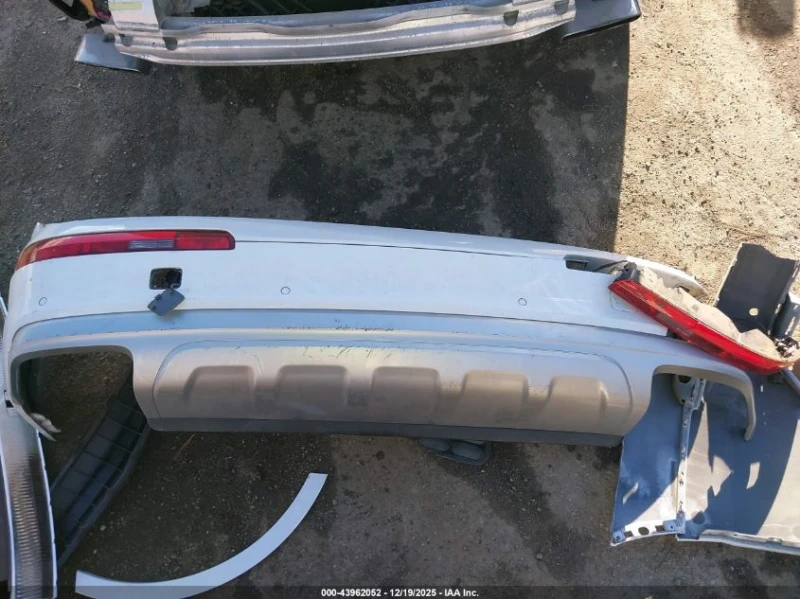 Audi Q7 3l 3.0T Premium, снимка 12 - Автомобили и джипове - 53578135