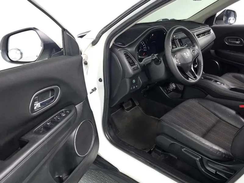 Honda Hr-v 1.8, снимка 7 - Автомобили и джипове - 55443565