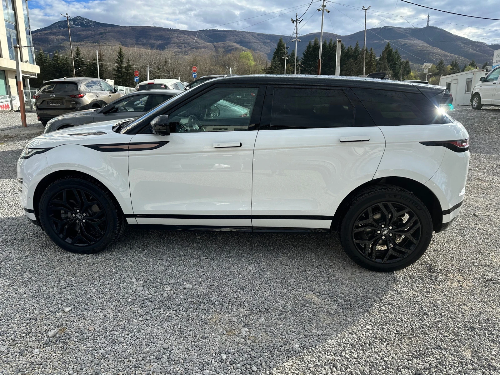 Land Rover Range Rover Evoque P250 SE 4х4 Камера Нави Швейцария - изображение 8