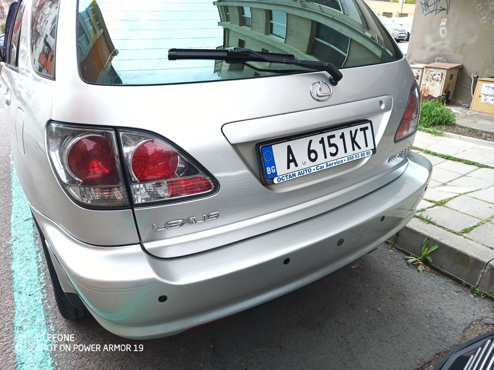 Lexus RX 330  - изображение 9