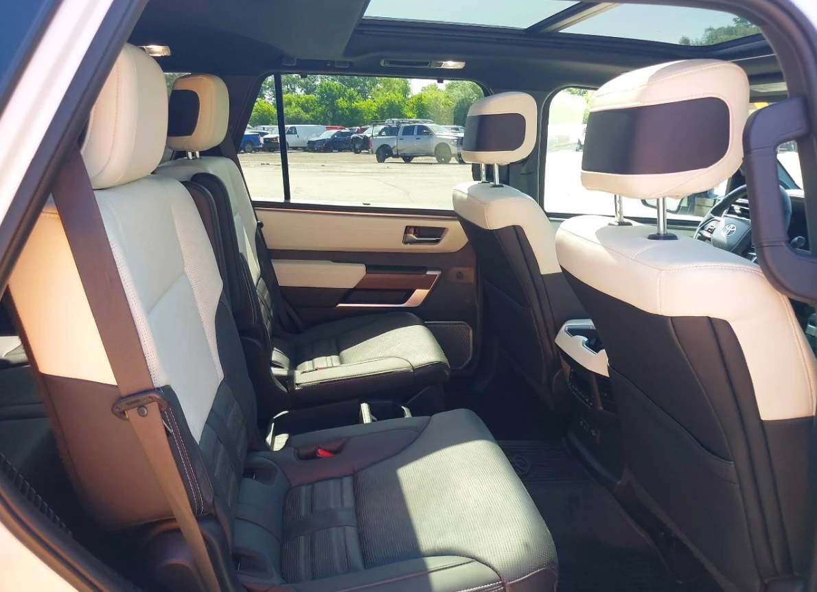 Toyota Highlander  GRAND HIGHLANDER XLE/LIMITED/PLATINUM - изображение 8