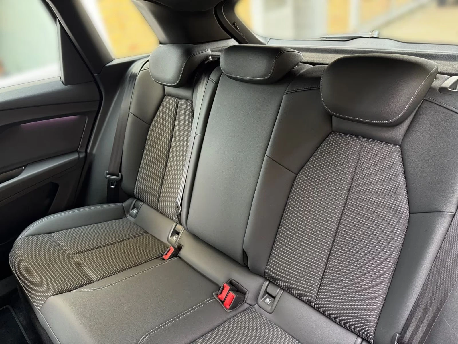 Audi Q4 e-TRON35/170HP/S-LINE/PDC/L.ASS/DIGITAL/AMBI/901f | Mobile.bg   15