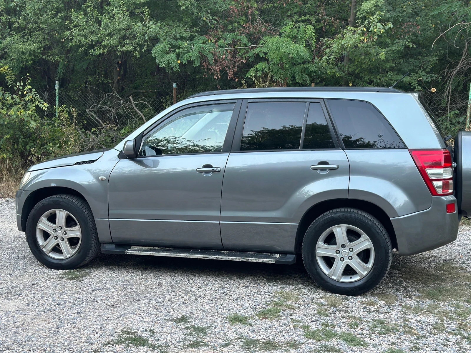 Suzuki Vitara 2.0 Бензин/Газ - изображение 2