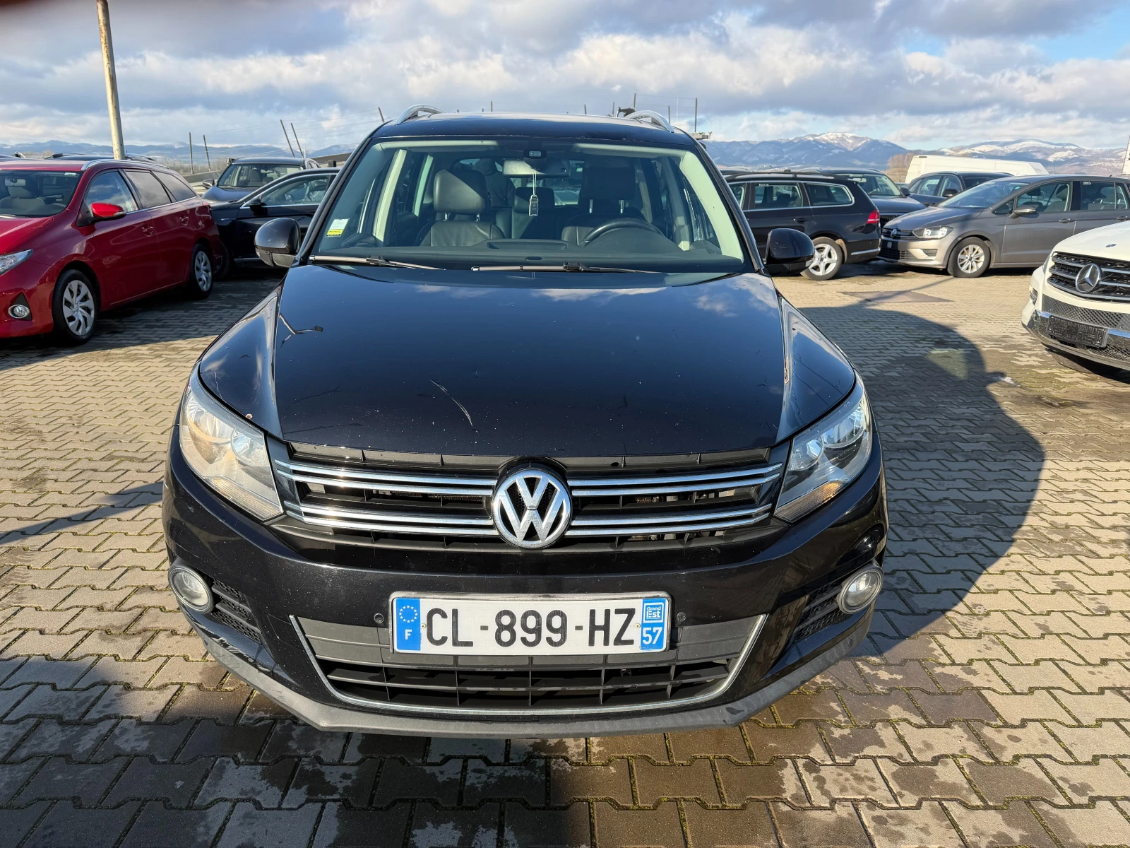 VW Tiguan 2.0TDI 4MOTION AVTOMAT/NAVI/KOJA/PANORAMA EURO 5 - изображение 3