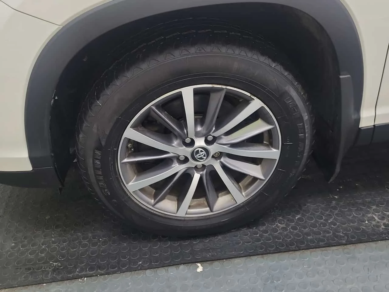 Toyota Highlander  XLE /CARFAX /����/����/4�4/7 ����� | Mobile.bg � ����������� 14