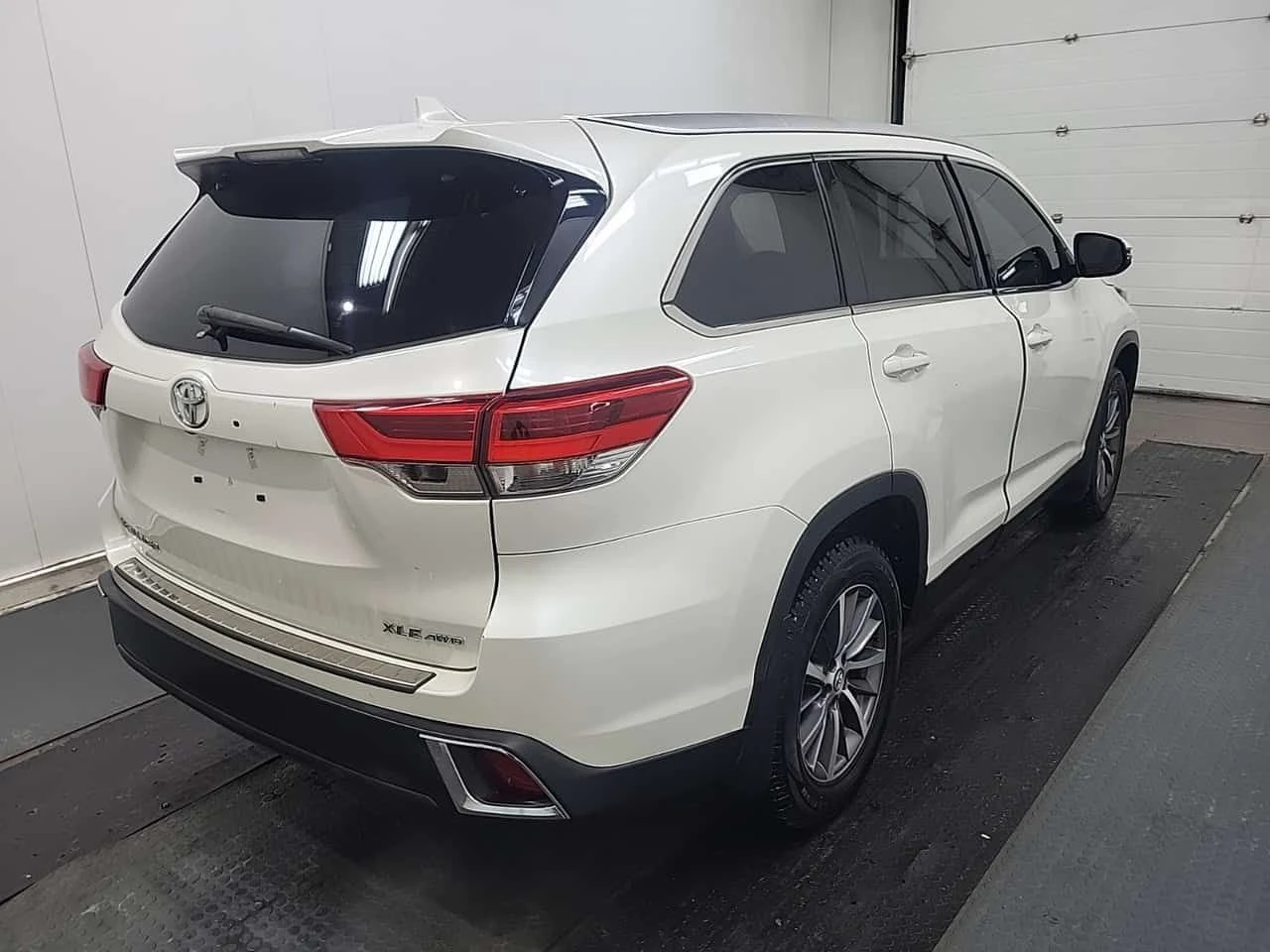 Toyota Highlander  XLE /CARFAX /����/����/4�4/7 ����� | Mobile.bg � ����������� 4