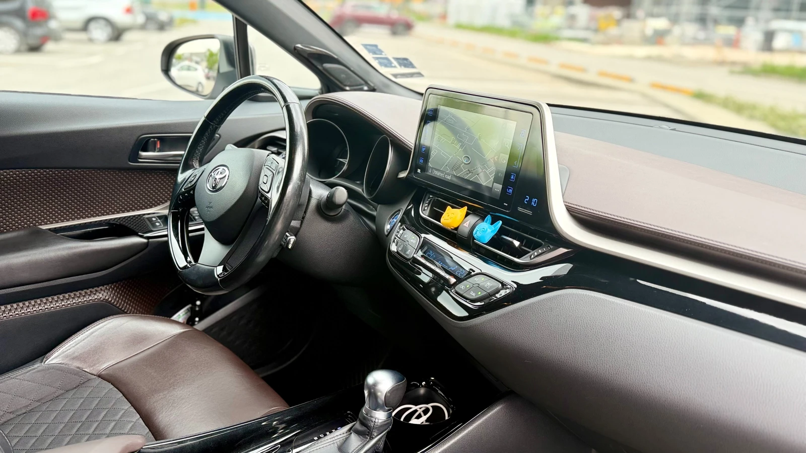 Toyota C-HR Classy, снимка 10 - Автомобили и джипове - 54662220