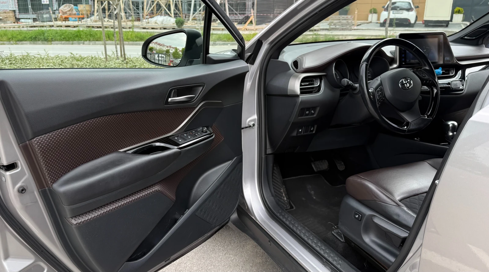 Toyota C-HR Classy, снимка 7 - Автомобили и джипове - 54662220