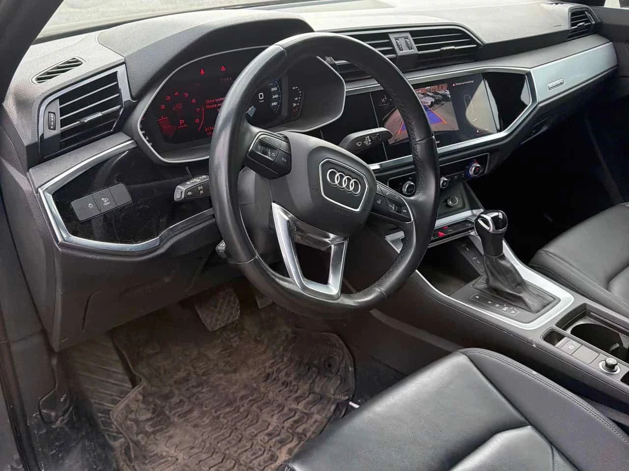 Audi Q3 Komfort /DIS/CAMERA/ПОДГРЕВИ/АВТОКРЕДИТ, снимка 5 - Автомобили и джипове - 54726398