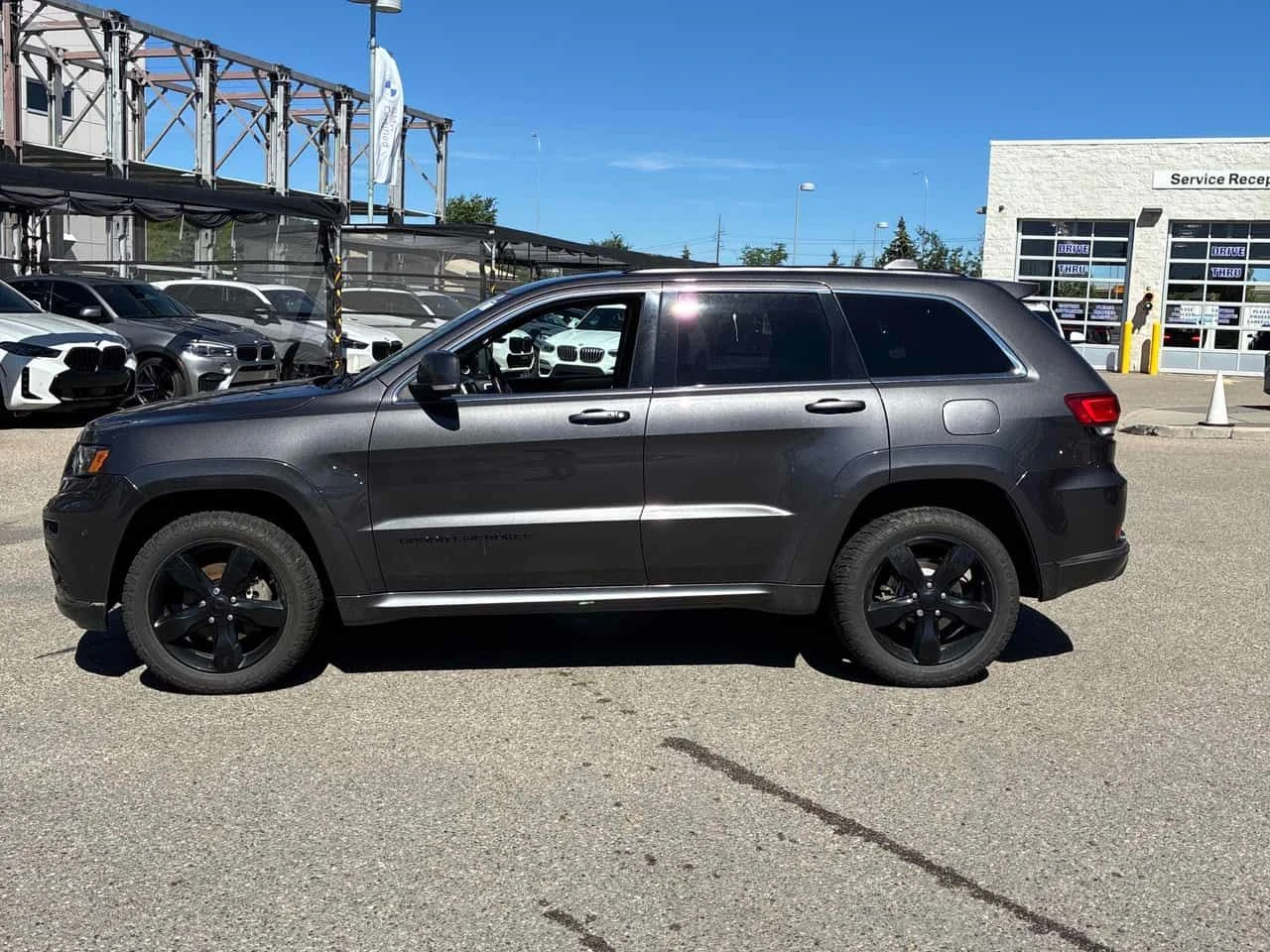 Jeep Grand cherokee * Overland * CARFAX * ЦЕНА ДО БГ, снимка 3 - Автомобили и джипове - 55189166