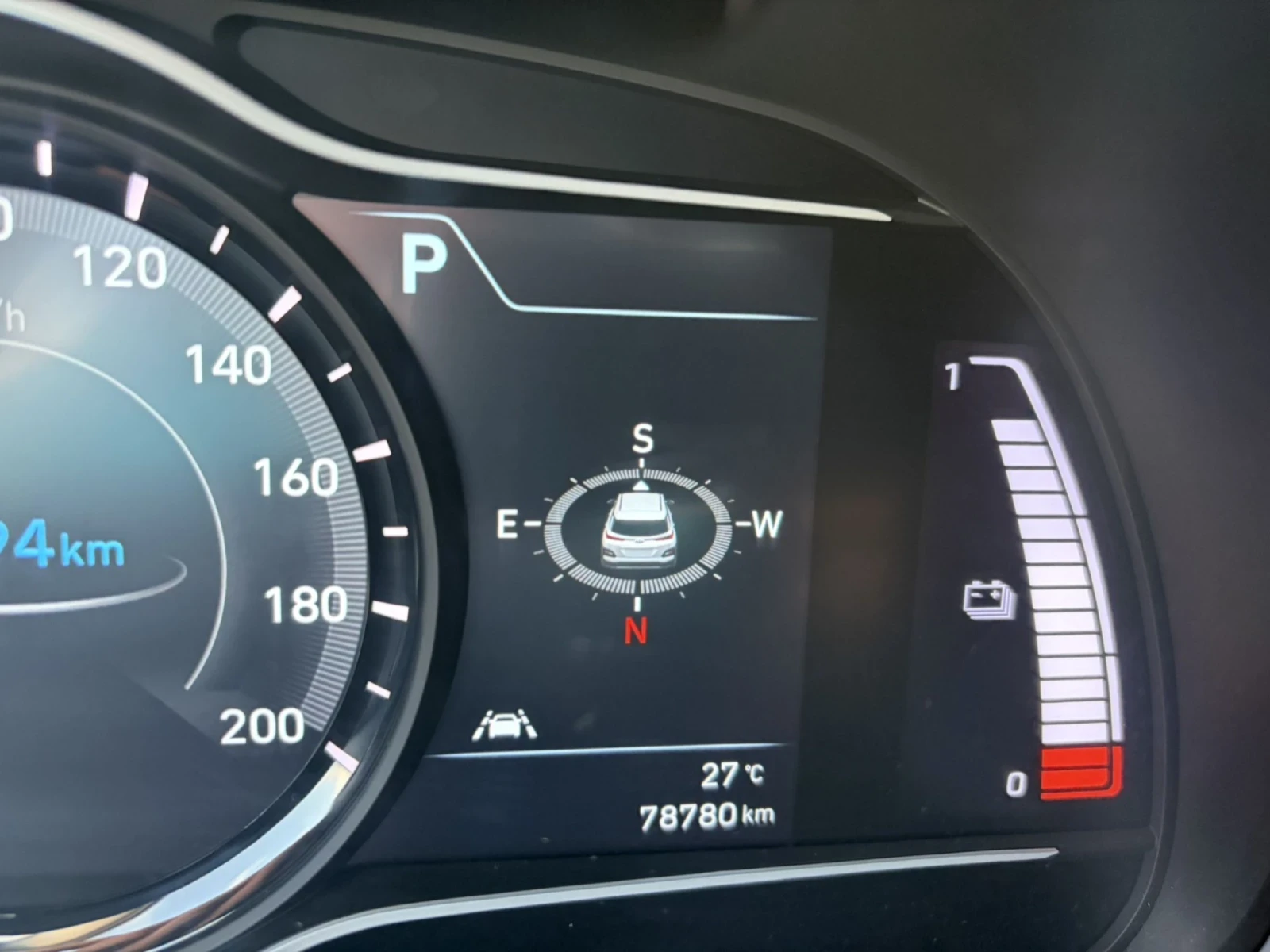 Hyundai Kona 64 kw * ОБДУХВАНЕ * ПОДГРЕВ * КАМЕРА * , снимка 12 - Автомобили и джипове - 55239252