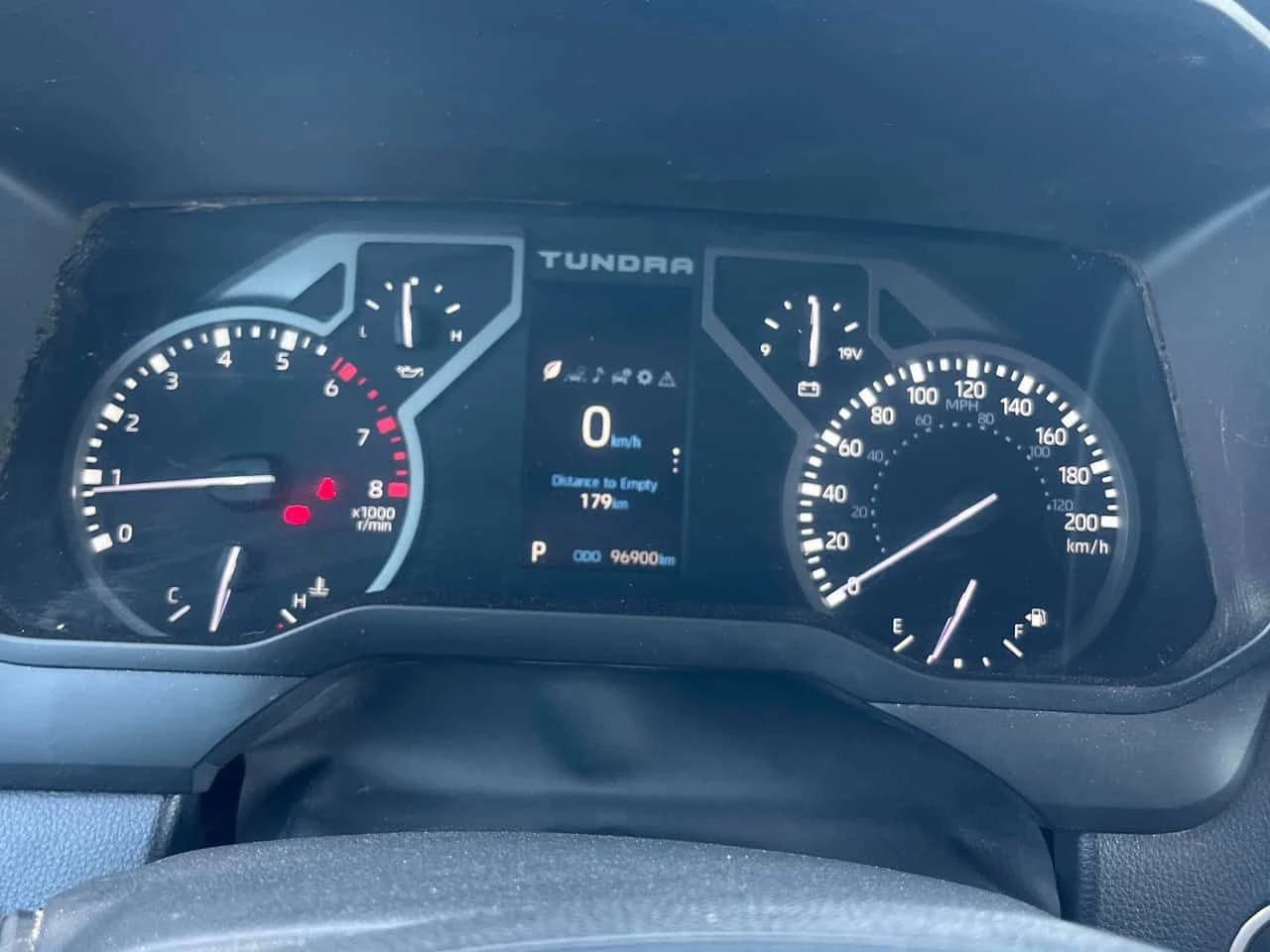 Toyota Tundra * SR5 * АВТОКРЕДИТ БЕЗ ПЪРВОНАЧАЛНА ВНОСКА* , снимка 8 - Автомобили и джипове - 55544757