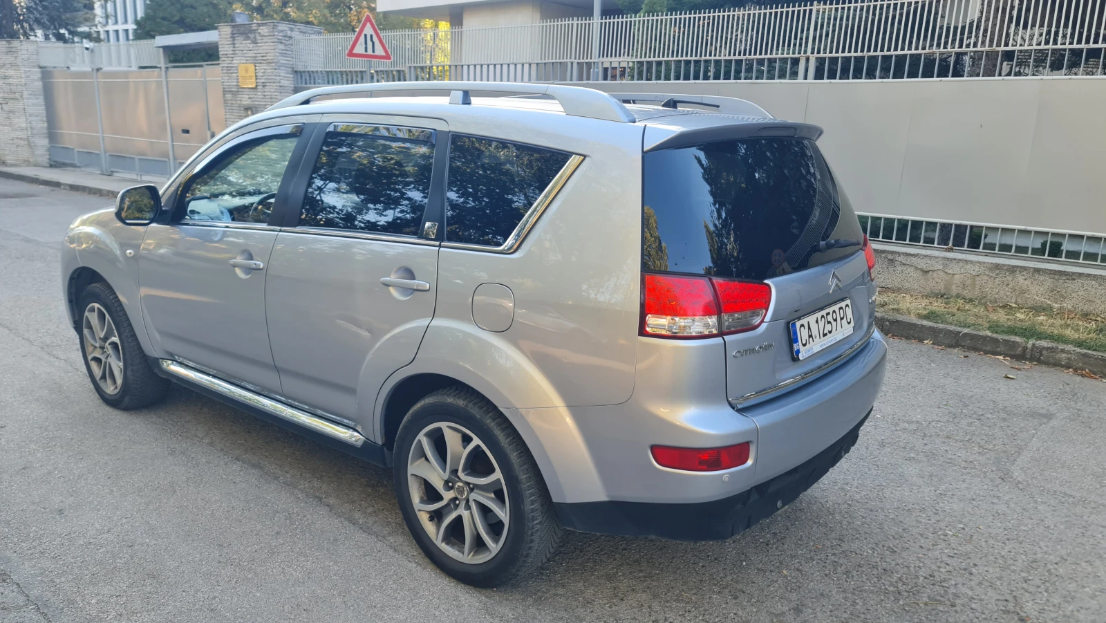 Citroen C-Crosser 2.2 HDI | Mobile.bg � ����������� 3