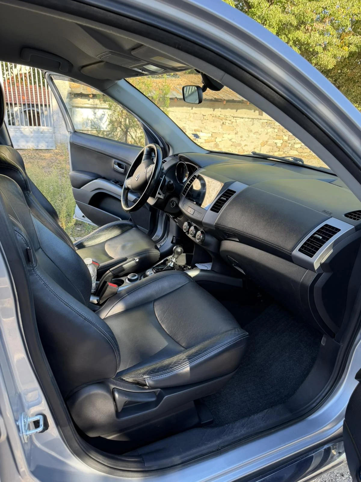 Citroen C-Crosser 2.2 HDI | Mobile.bg � ����������� 9