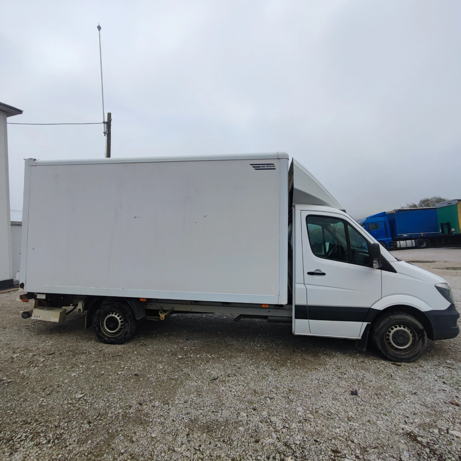 Mercedes-Benz Sprinter ФУРГОН * ПАДАЩ БОРД - изображение 4