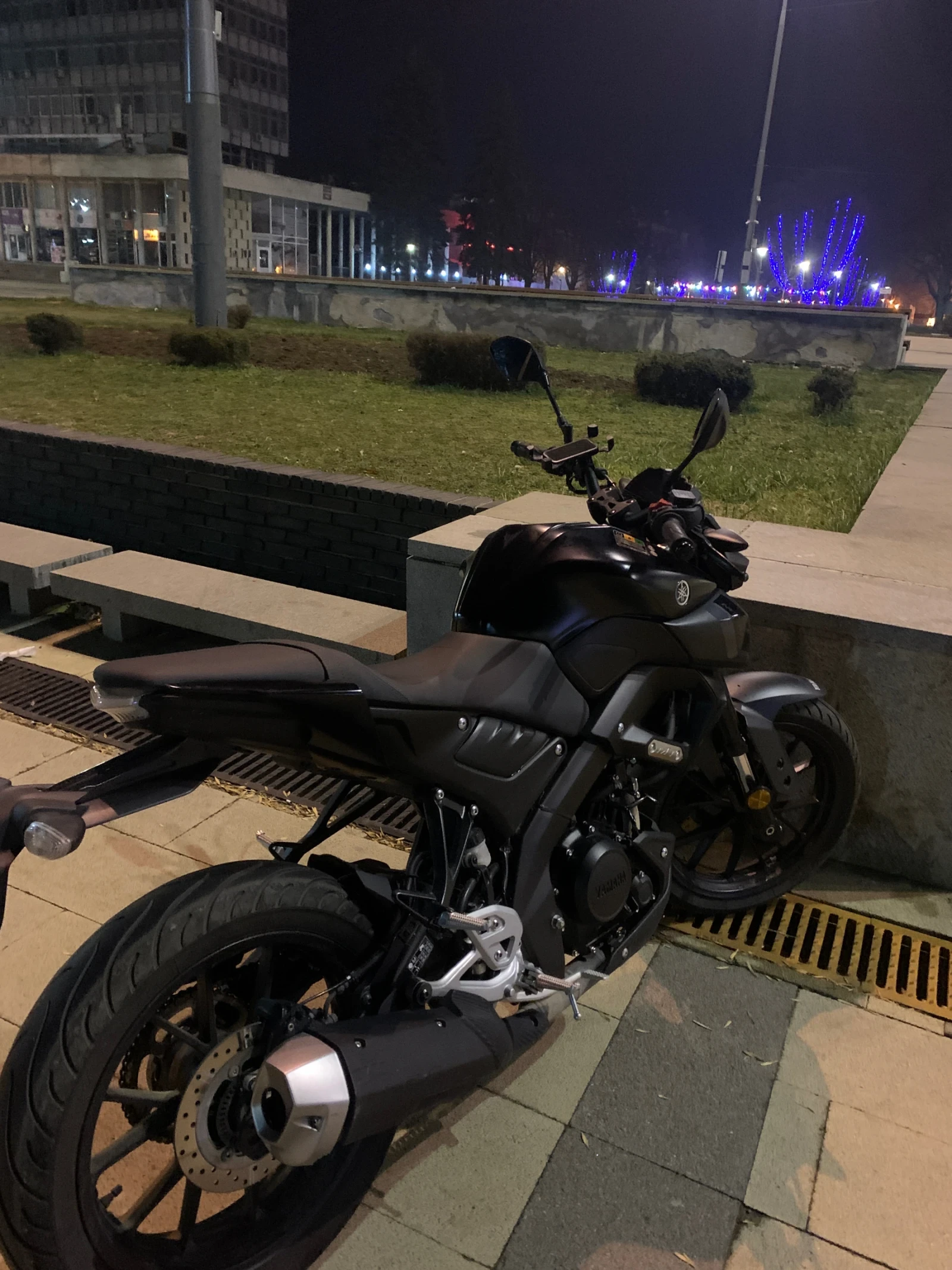 Yamaha Mt-01 MT-125  2022 година, снимка 4 - Мотоциклети и мототехника - 55548100