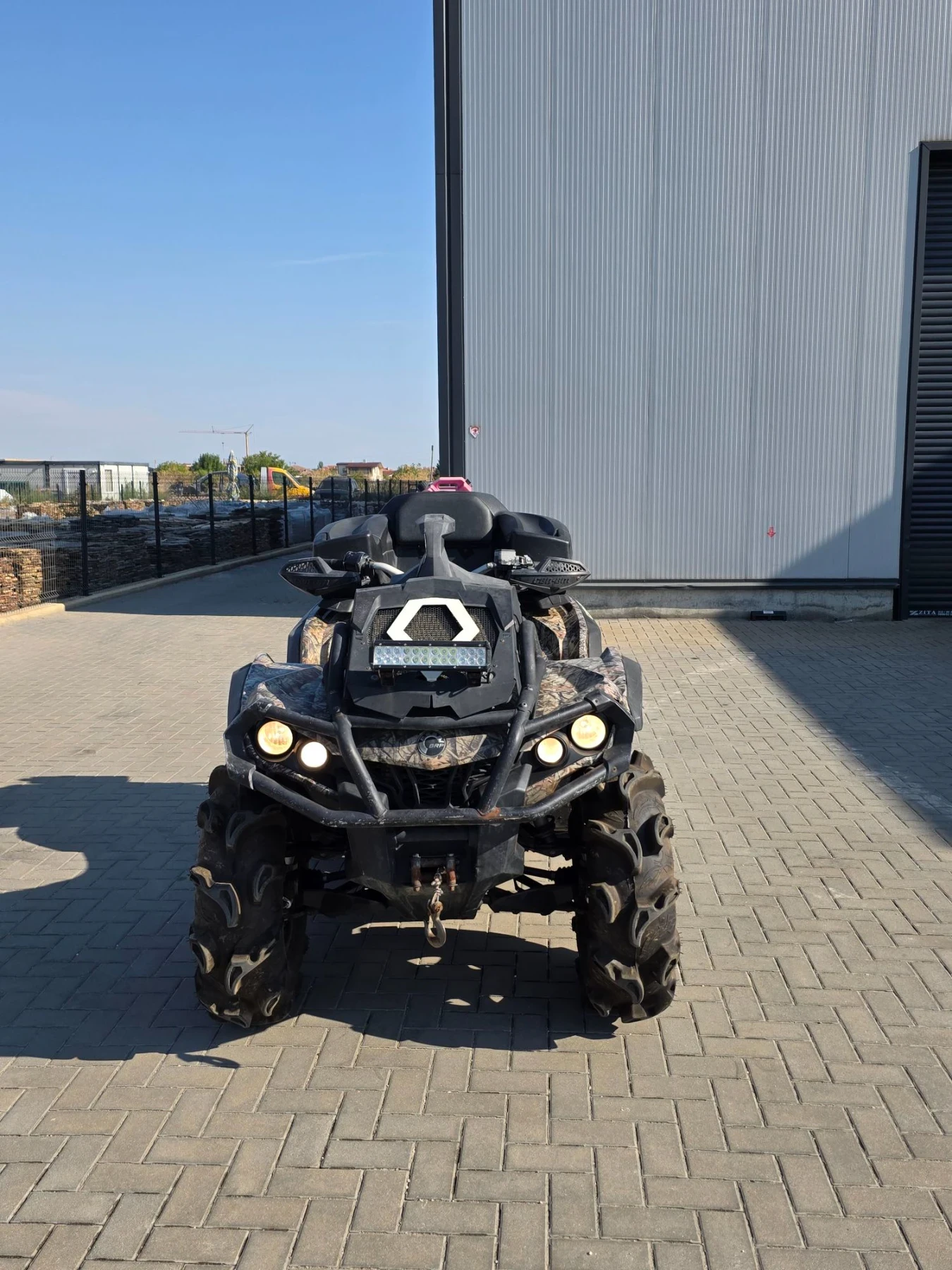 Can-Am Outlander