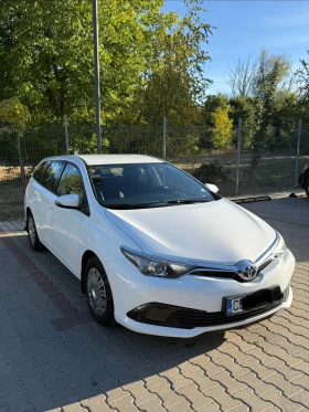 Toyota Auris, снимка 3
