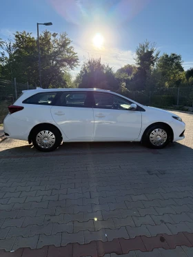 Toyota Auris, снимка 4