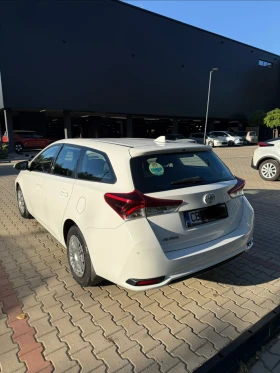 Toyota Auris, снимка 6