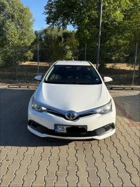 Toyota Auris, снимка 2
