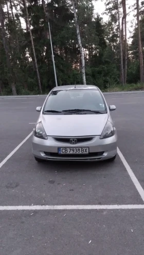 Обява за продажба на Honda Jazz 1.4 автоматик ГАЗ РАБОТЕЩ КЛИМАТИК  ~1 000 лв. - изображение 3