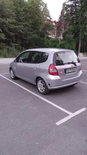 Обява за продажба на Honda Jazz 1.4 автоматик ГАЗ РАБОТЕЩ КЛИМАТИК  ~1 000 лв. - изображение 6