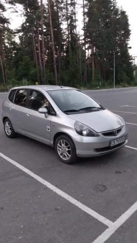 Обява за продажба на Honda Jazz 1.4 автоматик ГАЗ РАБОТЕЩ КЛИМАТИК  ~1 000 лв. - изображение 1