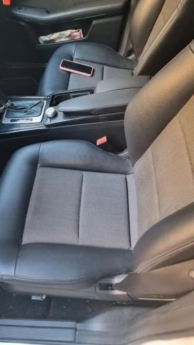 Mercedes-Benz E 220 - 7500 € / 14668.73 лв. - 42531832 7