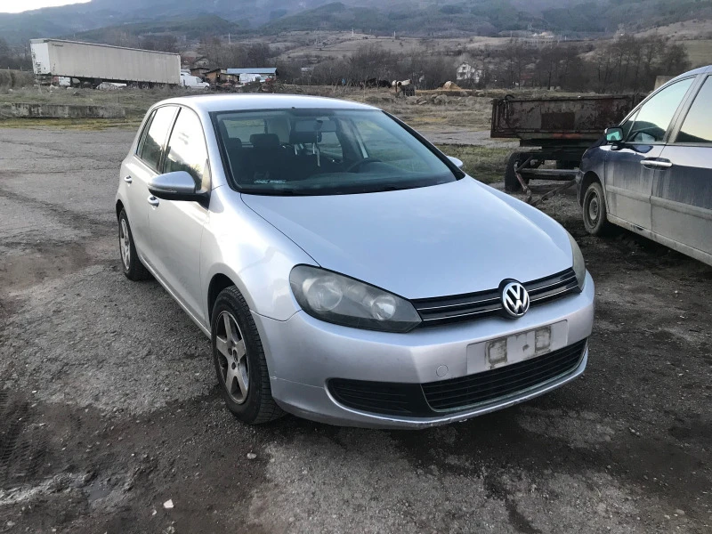 VW Golf 1.2 tsi, снимка 1 - Автомобили и джипове - 47491924