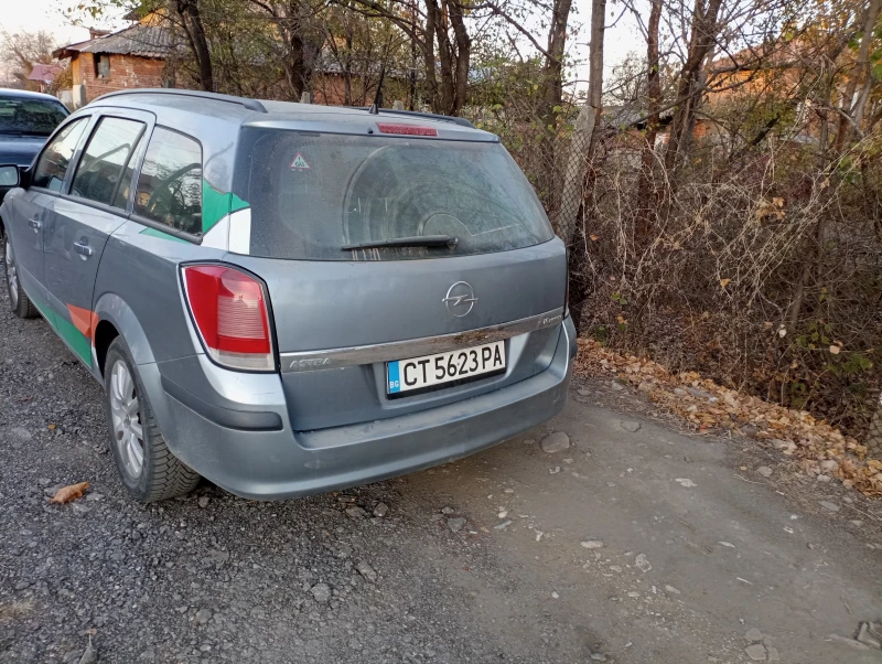 Opel Astra, снимка 3 - Автомобили и джипове - 47904251