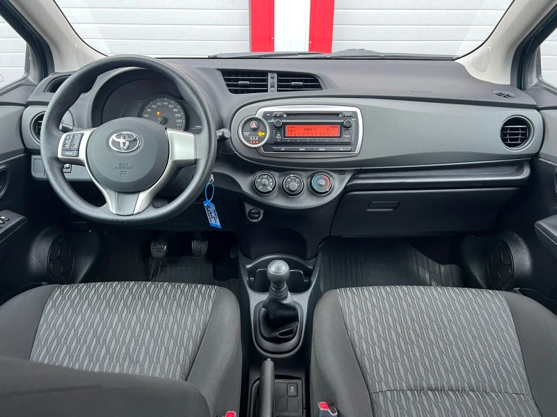 Toyota Yaris 1.0 VVT-I KLIMATIK EVRO 5B 79000KM!!! ЛИЗИНГ!!!, снимка 14 - Автомобили и джипове - 48221041