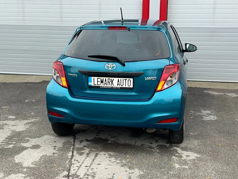 Toyota Yaris 1.0 VVT-I KLIMATIK EVRO 5B 79000KM!!! ЛИЗИНГ!!!, снимка 8 - Автомобили и джипове - 48221041