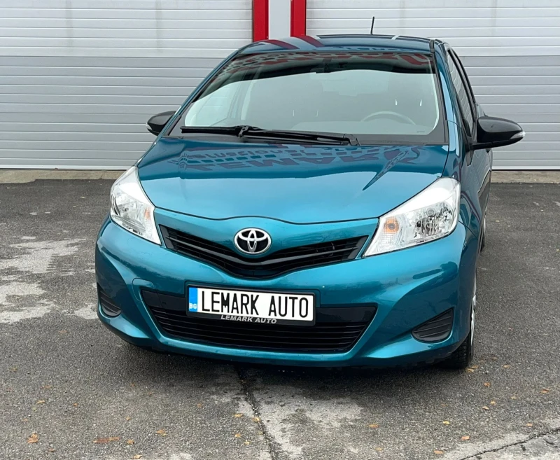 Toyota Yaris 1.0 VVT-I KLIMATIK EVRO 5B 79000KM!!! ЛИЗИНГ!!!, снимка 2 - Автомобили и джипове - 48221041