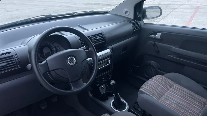 VW Fox 1.2 * КЛИМА* , снимка 9 - Автомобили и джипове - 48286360