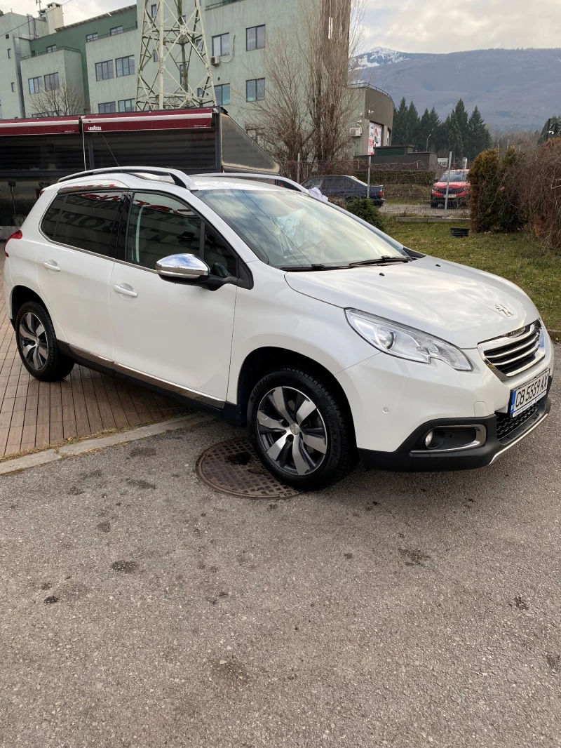 Peugeot 2008 ALLURE, снимка 2 - Автомобили и джипове - 48417082