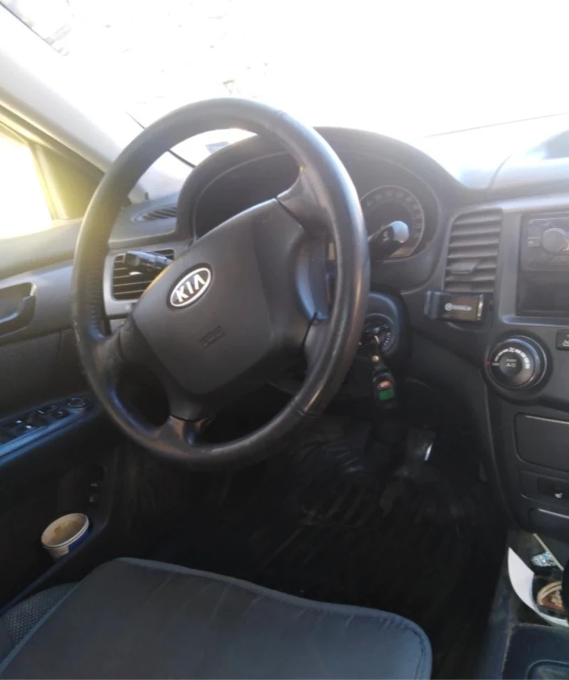 Kia Magentis, снимка 4 - Автомобили и джипове - 49171712