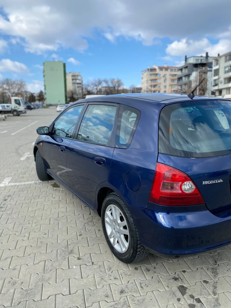 Honda Civic 1.4 Обслужена, снимка 4 - Автомобили и джипове - 49232357