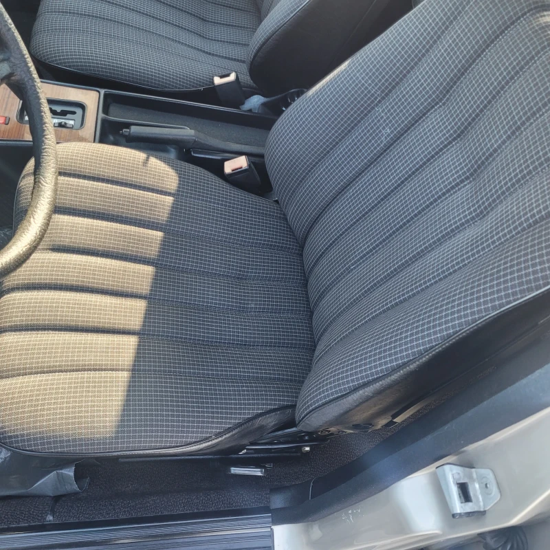 Mercedes-Benz 190 190Е/автоматик, снимка 8 - Автомобили и джипове - 50172051