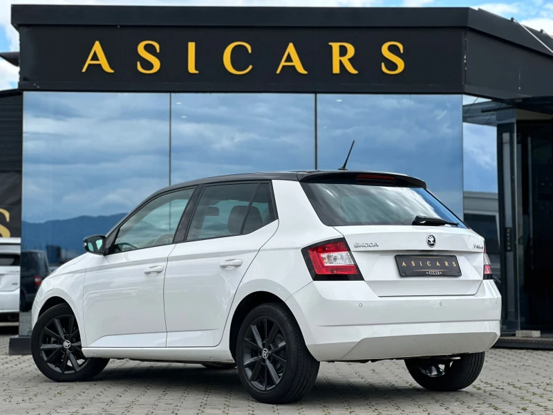 Skoda Fabia / 1.0I / 68000KM / DISTRONIC / EURO 6 / TOP /, снимка 3 - Автомобили и джипове - 50347305