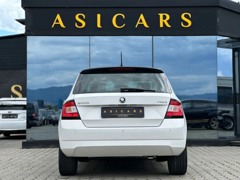 Skoda Fabia / 1.0I / 68000KM / DISTRONIC / EURO 6 / TOP /, снимка 4 - Автомобили и джипове - 50347305