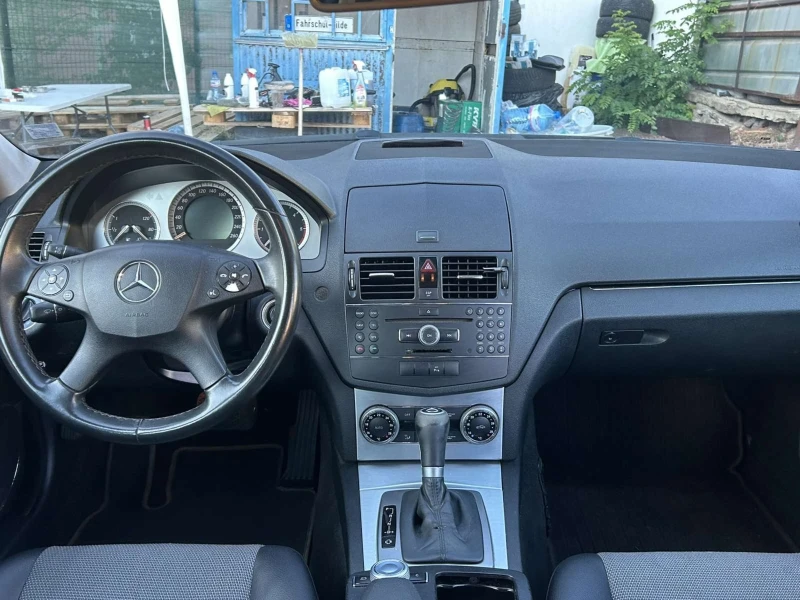 Mercedes-Benz C 220 ОМ646, снимка 8 - Автомобили и джипове - 52483321