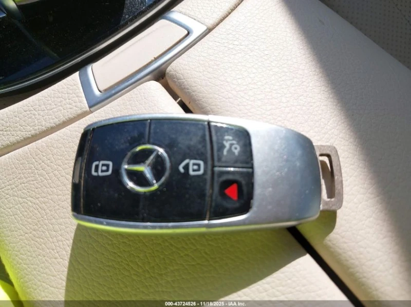 Mercedes-Benz E 300 2l, снимка 11 - Автомобили и джипове - 53391101