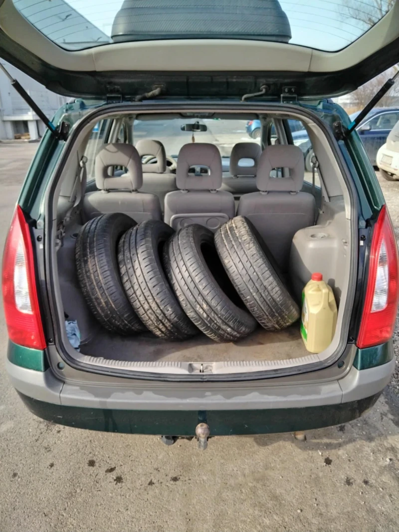 Mazda Premacy 2.0 di td , снимка 9 - Автомобили и джипове - 53424960