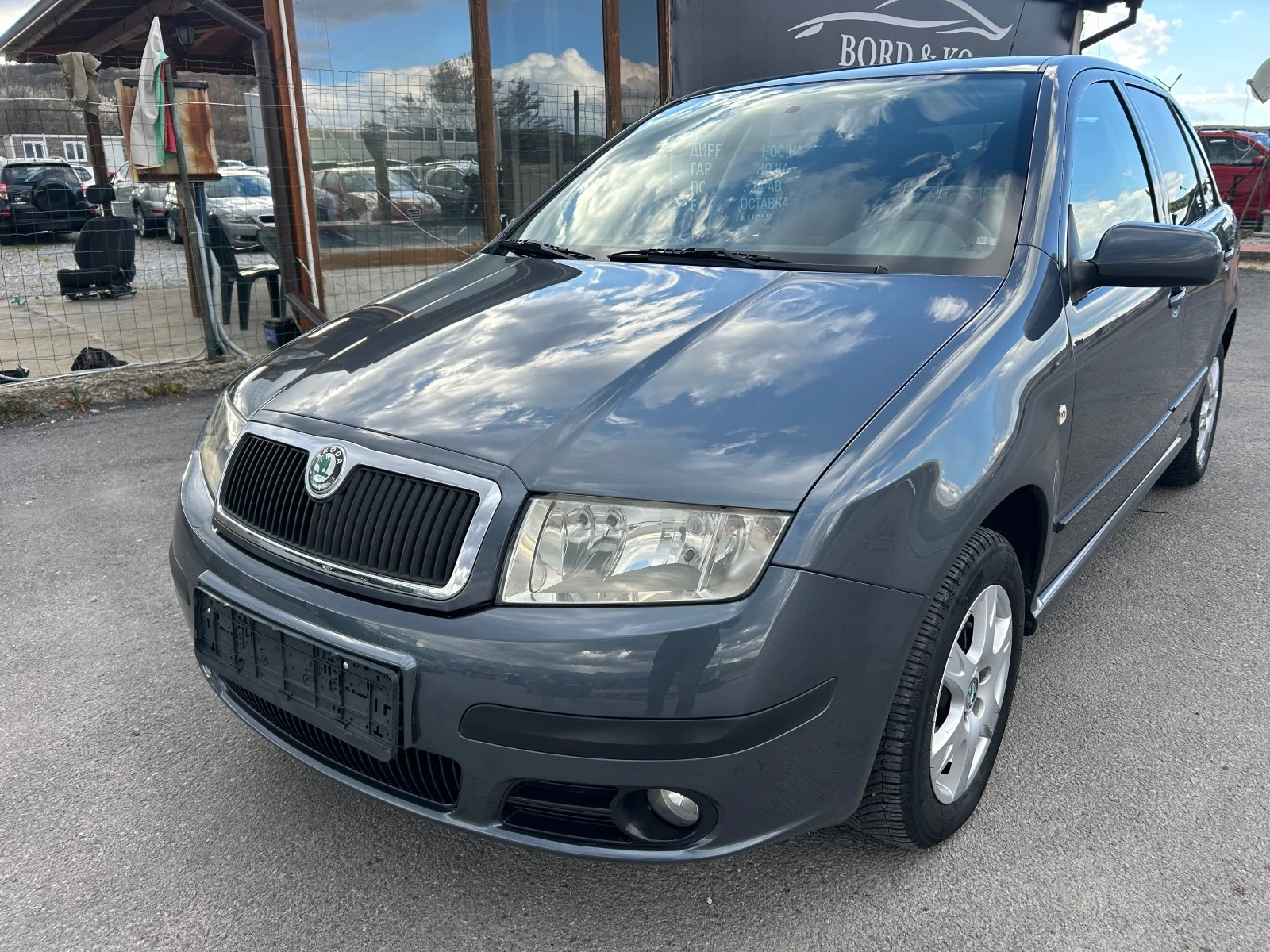 Skoda Fabia 1.4i - [1] 