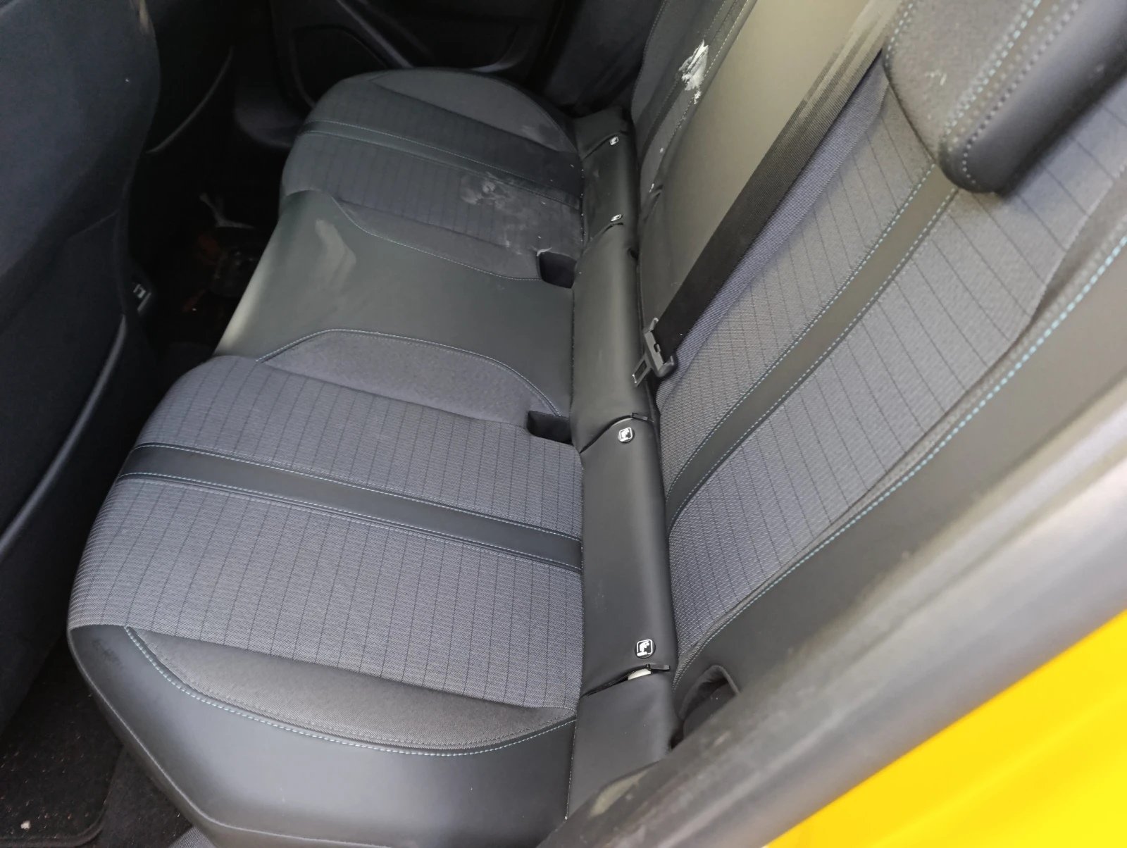 Peugeot 208 1.2i | Mobile.bg — изображение 16