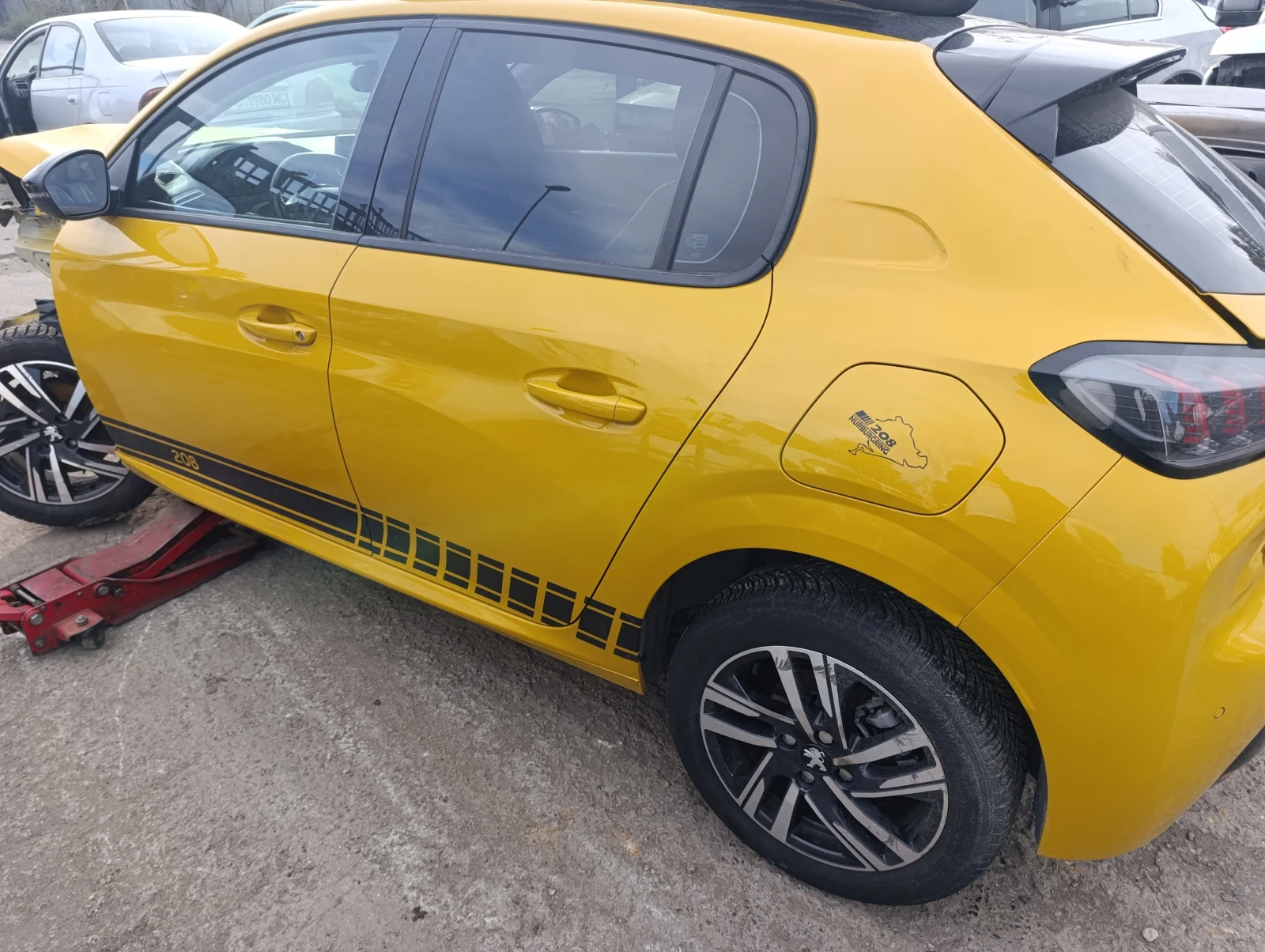 Peugeot 208 1.2i - изображение 5