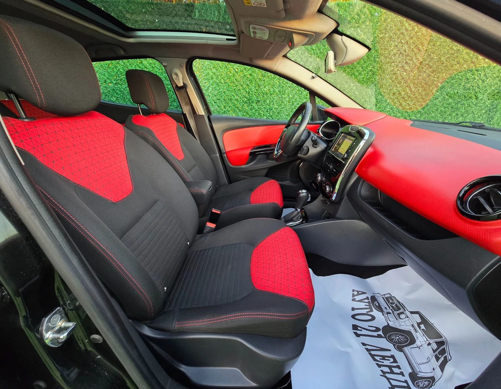 Renault Clio 1.5dci* 90кс* AВТОМАТИК* Камера* Нави* Панорама | Mobile.bg — изображение 12